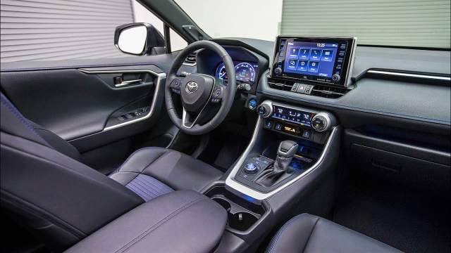 2020 Toyota RAV4 cabin