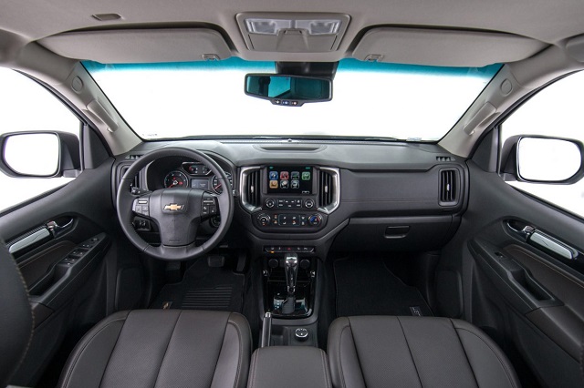2019 Chevrolet Trailblazer cabin