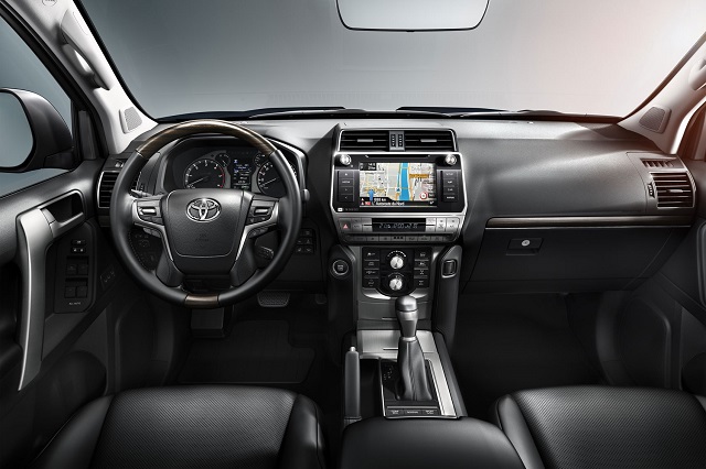 2019 Toyota Land Cruiser cabin