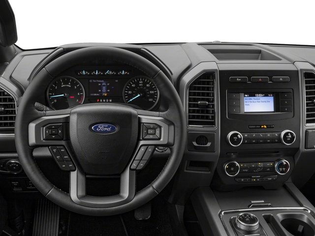 2019 Ford Expedition interior