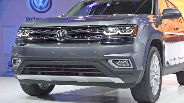 2019 VW Atlas front