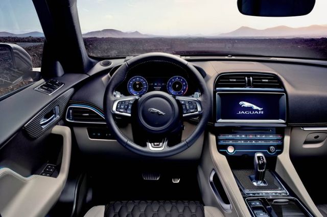 2020 Jaguar F-Pace interior
