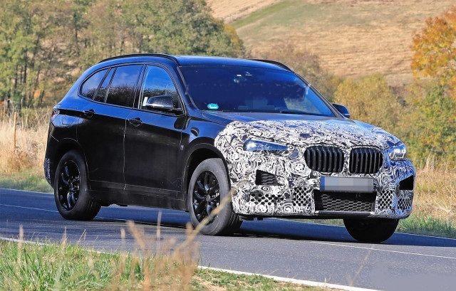 2020 BMW X1 front