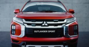 2020 Mitsubishi Outlander Sport front