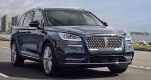 2020 Lincoln Corsair front