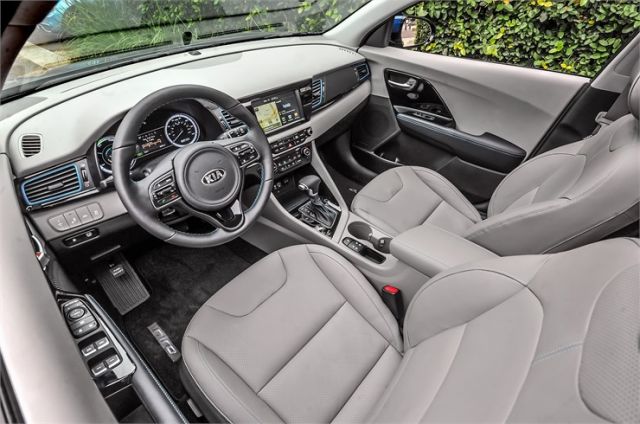 2020 Kia Niro EV plug-in hybrid interior