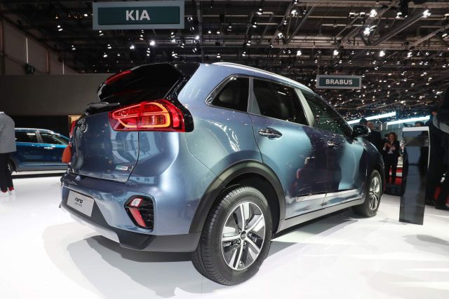 2020 Kia Niro EV plug-in hybrid rear