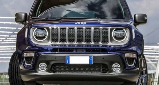 2021 Jeep Renegade front