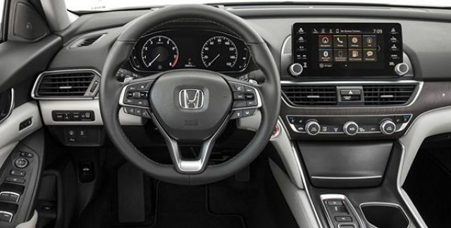 2021 Honda HR-V interior