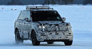 2022 Land Rover Range Rover front